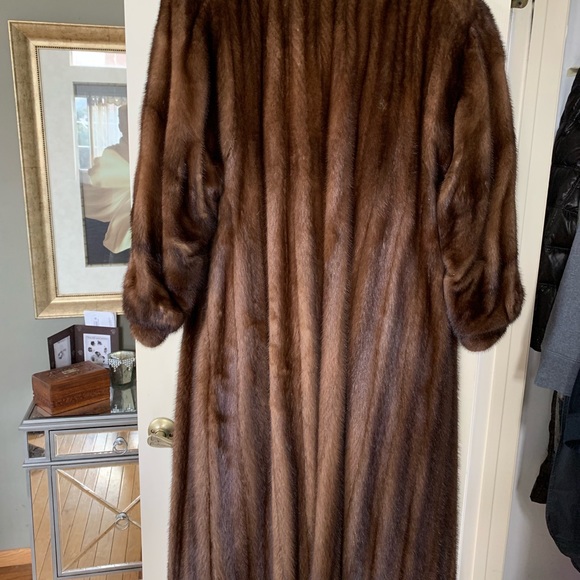 COPY - Mink coat - Picture 3 of 3